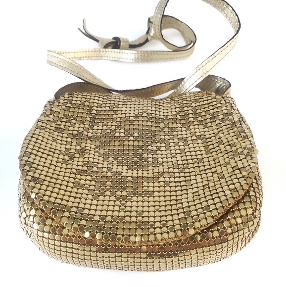 Whiting and Davis Gold Mesh Night Bag, Like New, Vintage - Picture 2 of 16